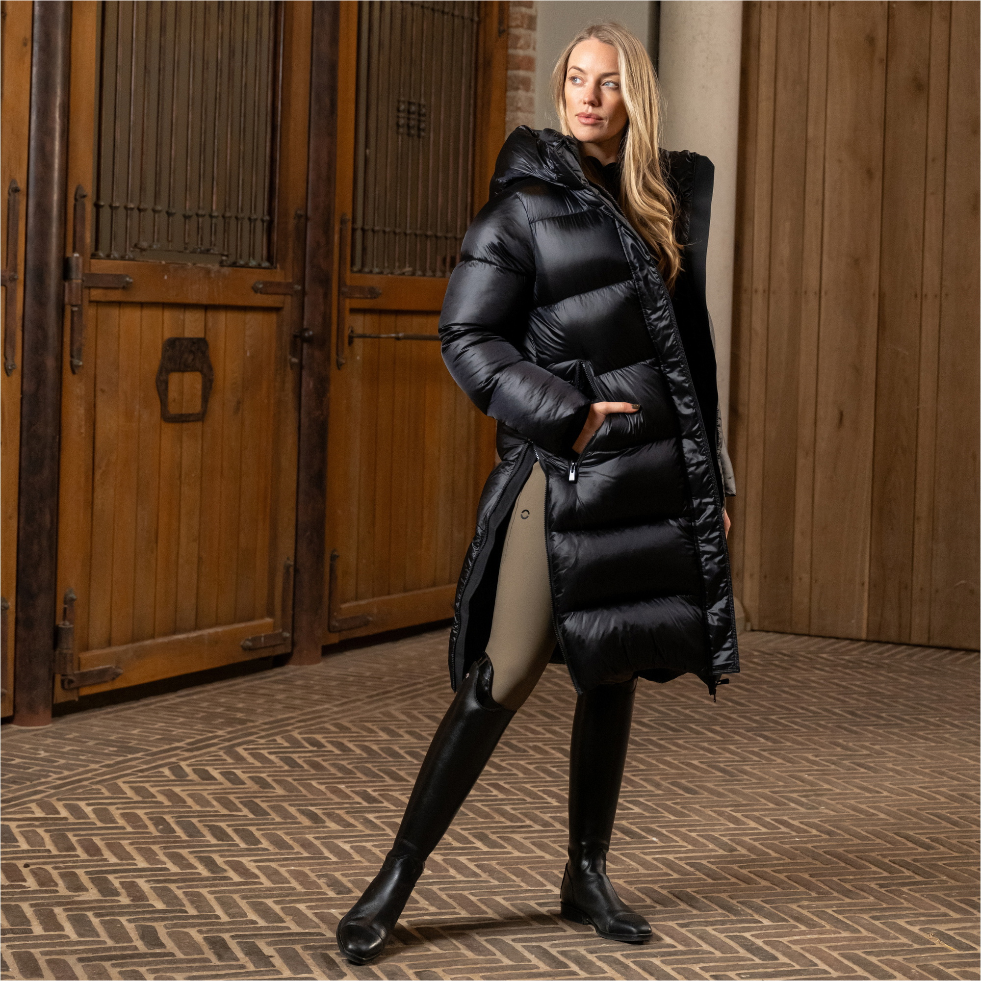 2025 Pikeur Womens Pikeur Quilted Coat 802501 145 290 - Black